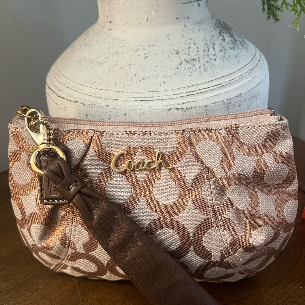 Coach Op Art Metallic Wristlet - Picture 6 of 9